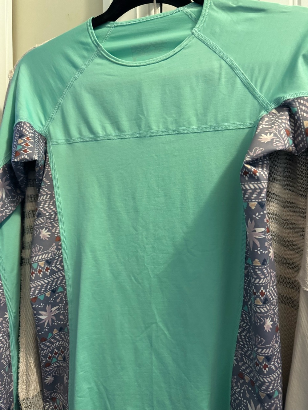 Women's Patagonia Mint Green Long Sleeve Top with Patterned Sleeves